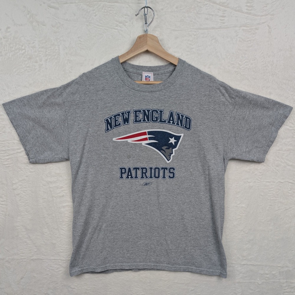 VTG New England Patriots T-Shirt Men's M Gray Reebok  NFL Football Brady Era Y2K